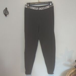 Under Armour Black Loose Fit Joggers With Brand Spellout Waist And Cuffs Small